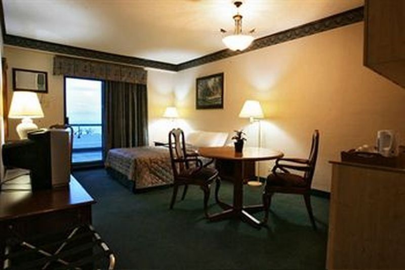 Days Hotel Tagaytay Tagaytay City Ngoại thất bức ảnh