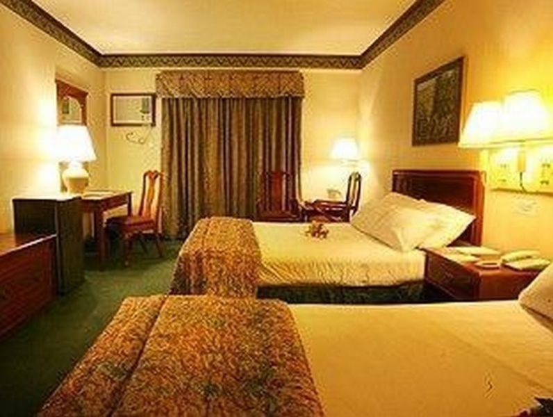 Days Hotel Tagaytay Tagaytay City Ngoại thất bức ảnh