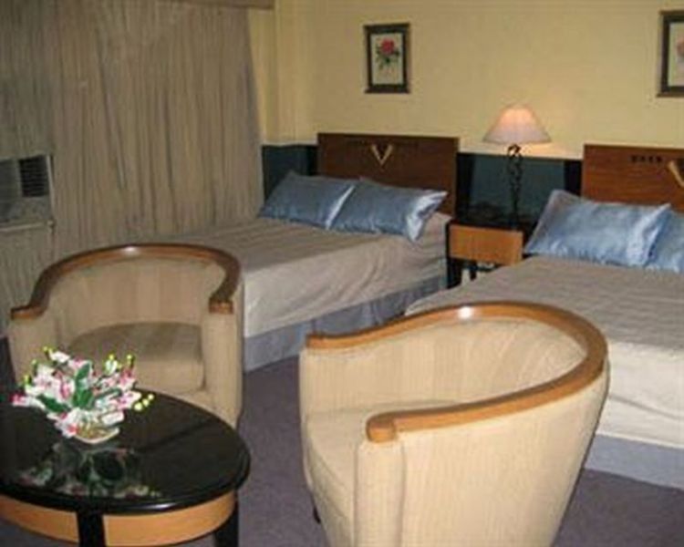 Days Hotel Tagaytay Tagaytay City Ngoại thất bức ảnh